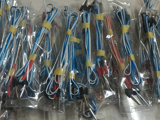 หัวแร้ง DC-AC คุณภาพใช้ไฟ แรงดันต่ำจึงไม่มีไฟรั่ว  ยี่ห้อ hakko ของญีปุ่น เหมาะเอาติดรถ-บ้านไว้