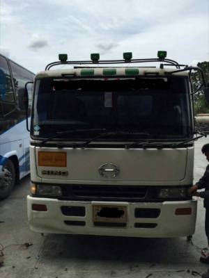 10ล้อหัวลาก HINO 221-3ใบปัดเครื่องK13D -270แรงม้า ติดก็าซNGV8ถัง