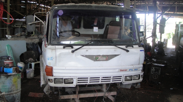 หัว HINO F18 สภาพเดิมๆ ขาหน้า ขาหลัง ของครบ ราคาถูก