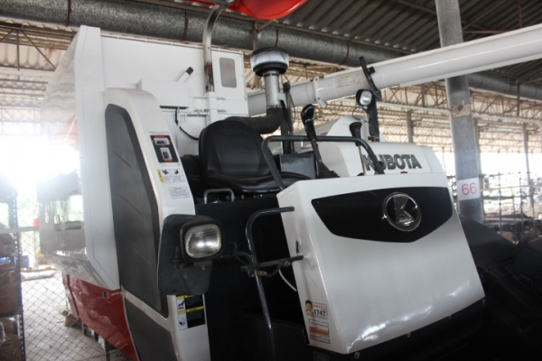 รถเกี่ยว DC95 มือ2