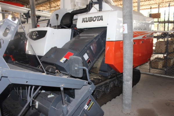 รถเกี่ยว DC95 มือ2