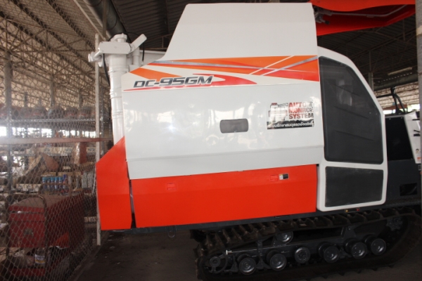 รถเกี่ยว DC95 มือ2