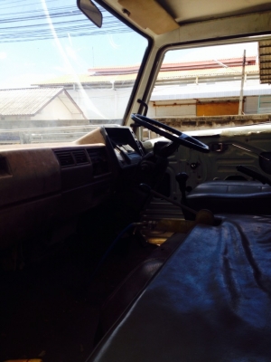 หกล้อ ฮีโน้ KM 779 ติดเครน 2.5 ตัน ช่วงยาว 5 ม สภาพดีพร้อมใช้งาน ทะเบียนพร้อมโอน หกล้อ ฮีโน้ KM 779 ติดเครน 2.5 ตัน ช่วงยาว 5 ม สภาพดีพร้อมใช้งาน ทะเบียนพร้อมโอน