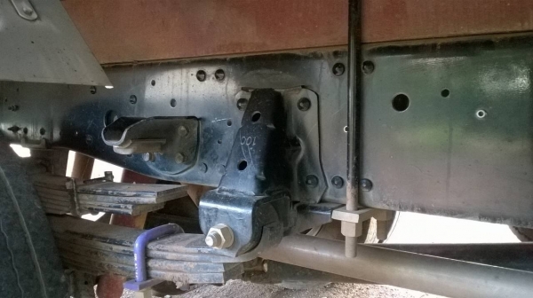 ขาย 6 ล้อ ISUZU NQR 175 ยาว 5.50 เมตร ออกห้างมือเดียวปี 53 สภาพสวยเดิมพร้อมใช้ เครื่องไม่เคยแกะ คัสซีสวยตลอดเส้น พร้อมคอกเหล็ก ทะเบียนพร้อม ราคาต่อรองได้ครับ