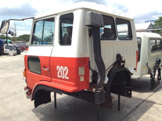 ็HINO 4D หัวโปร่ง บอกเลยครับหล่อมาก !!