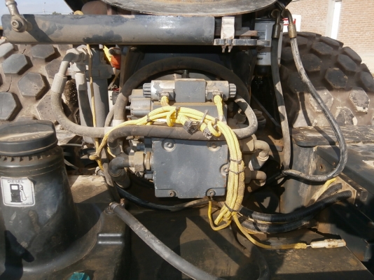 รถบด BOMAG BW211D-4 ปี2005 แท้จากเยอรมัน กำลังถึงไทยเร็วๆนี้ครับ รถบด BOMAG BW211D-4 ปี2005 แท้จากเยอรมัน กำลังถึงไทยเร็วๆนี้ครับ