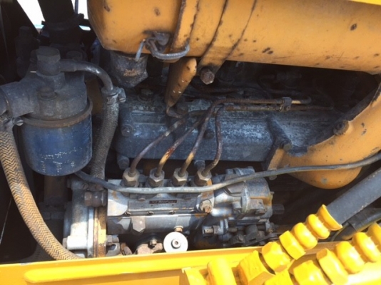 มาแล้วรถดัน KOMATSU D20P-5