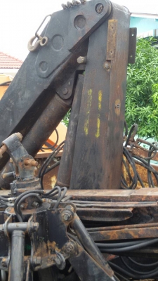 เฮี๊ยบ 6ตัน สภาพสวย อุปกรณ์ครบ แถมมือขยุ็ม 190000