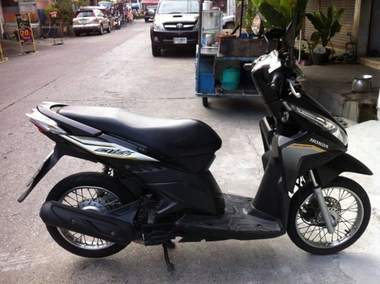 Click 110 i ปี51 รถบ้าน เครื่องเดิมๆ มีเล่ม เอกสารชุดโอนครบ