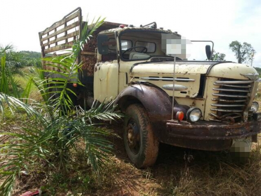 6ล้อดั้มคลาสสิค...195แรง Hino คัสซีสวยมาก. เล่มทะเบียนพร้อม