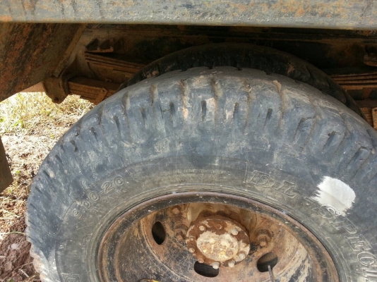 6ล้อดั้มคลาสสิค...195แรง Hino คัสซีสวยมาก. เล่มทะเบียนพร้อม