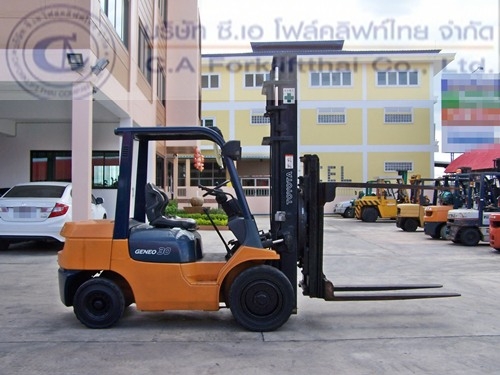 ขายรถ โฟล์คลิฟท์ TOYOTA รุ่น 7-FD30