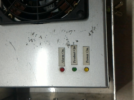 พัดลมปล่อยประจุลบเพิ่อดักจับฝุ่นและกลิ่นต่างๆในอากาศภายในห้อง