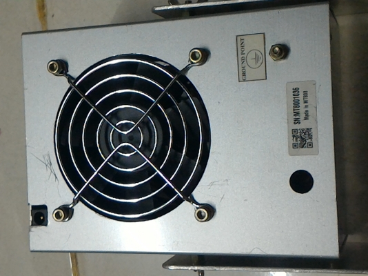 พัดลมปล่อยประจุลบเพิ่อดักจับฝุ่นและกลิ่นต่างๆในอากาศภายในห้อง