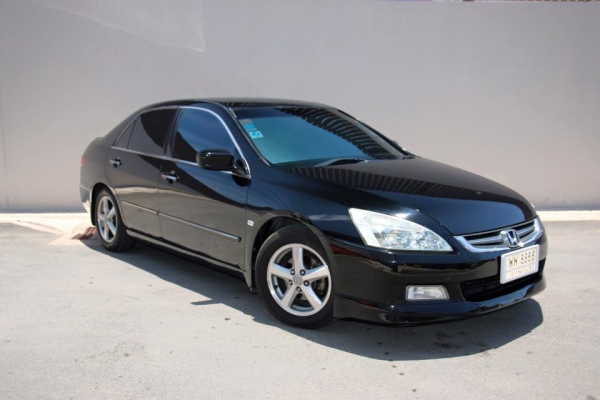 HONDA Accord 2.4 สีดำ ปี 2003