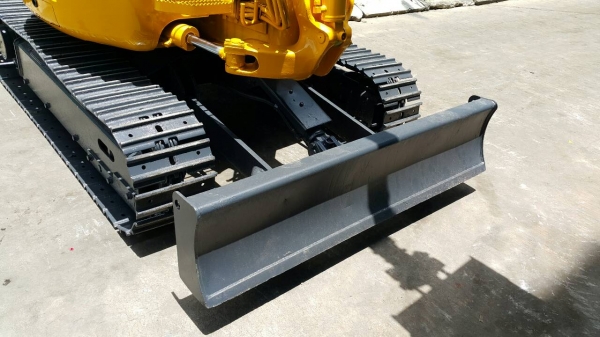 ขาย รถขุด KOMATSU รุ่น PC30MR-1- มือสองญี่ปุ่น แทร็กเหล็ก สลักแน่น ทุกส่วน ทำงานไว คอนโทรลสั้น มือถือ /LINE ID : 0818753444 ขาย รถขุด KOMATSU รุ่น PC30MR-1- มือสองญี่ปุ่น แทร็กเหล็ก สลักแน่น ทุกส่วน ทำงานไว คอนโทรลสั้น มือถือ /LINE ID : 0818753444