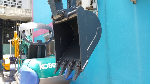 ขาย รถขุด KOMATSU รุ่น PC30MR-1- มือสองญี่ปุ่น แทร็กเหล็ก สลักแน่น ทุกส่วน ทำงานไว คอนโทรลสั้น มือถือ /LINE ID : 0818753444 ขาย รถขุด KOMATSU รุ่น PC30MR-1- มือสองญี่ปุ่น แทร็กเหล็ก สลักแน่น ทุกส่วน ทำงานไว คอนโทรลสั้น มือถือ /LINE ID : 0818753444