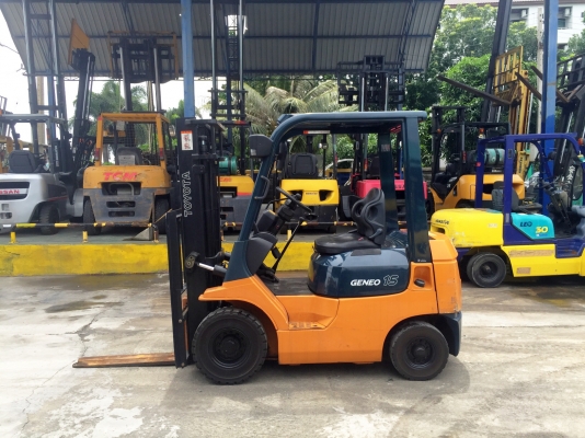 -:-*&bull;*ข า ย ร ถ ย ก นำ เ ข้ า*&bull;*-:-TOYOTA 7FG15 เครื่องเบนซิล เกียร์ธรรมดา สนใจติดต่อ083-062-0223/098-329-9549(ปอนด์)