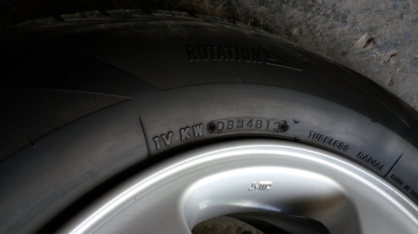 ขายแม็กพร้อมยางไทรทัน 4900 บาท ยางบริตโตน ปี13 สวยๆเลยครับ ขายแม็กพร้อมยางไทรทัน 4900 บาท ยางบริตโตน ปี13 สวยๆเลยครับ