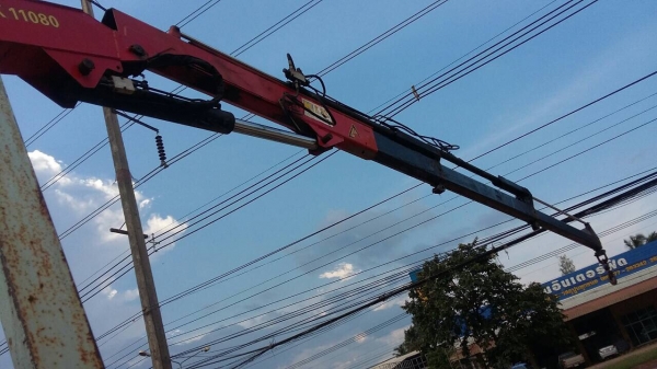 10ล้อติดเครนพับ...210 แรง. Isuzu FXZ13NFY-3902736. เครน4.70ตัน. เล่มพร้อม