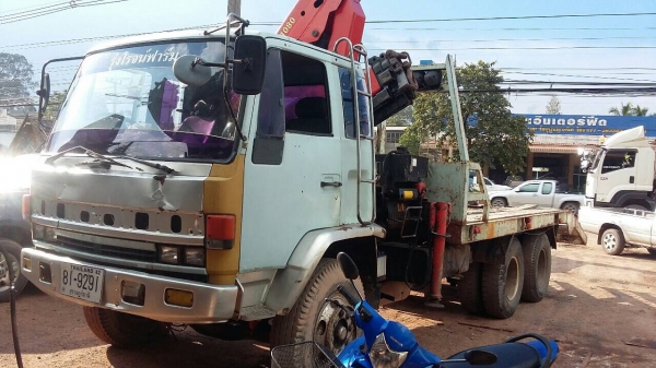 10ล้อติดเครนพับ...210 แรง. Isuzu FXZ13NFY-3902736. เครน4.70ตัน. เล่มพร้อม