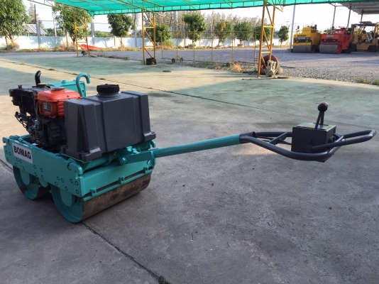 ขายรถบดเดินตามBomagรุ่นBw60HDมือสองญี่ปุ่นสั่นสเทือนได้