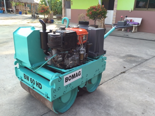 ขายรถบดเดินตามBomagรุ่นBw60HDมือสองญี่ปุ่นสั่นสเทือนได้