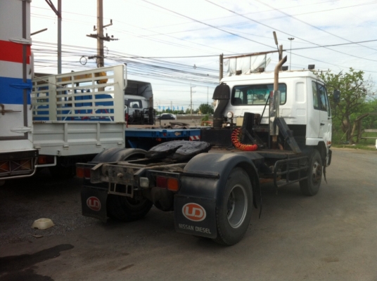 UD หัวลาก 6ล้อ ปี47 216แรงม้า