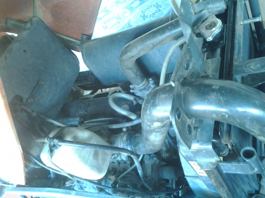 KUBOTA L4508 ไม่มีอุปกรณ์นะครับ เล่มพร้อม รถมือเดียวครับ สีเดิมบาง KUBOTA L4508 ไม่มีอุปกรณ์นะครับ เล่มพร้อม รถมือเดียวครับ สีเดิมบาง