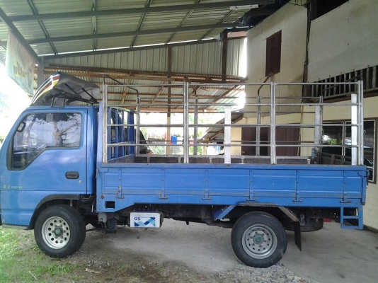 ขายรถ4ล้อใหญ่ไม่ติดเวลารุ่น lSUZU 110 แรงม้า ติดต่อ 082-4894182