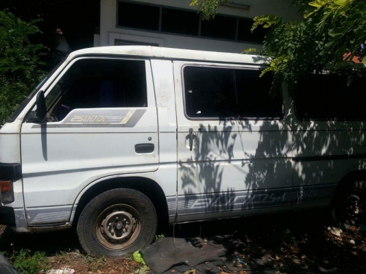 ขายรถตู้ isuzu buddy 2 คัน ราคา 68,000 บาทราคานี้2คันนะ(ขายแล้ว)