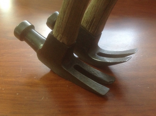 ขายค้อนหงอน Vintage Plumb & Vintage True Temper 16 OZ แพคคู่ราคาพิเศษ ขายค้อนหงอน Vintage Plumb & Vintage True Temper 16 OZ แพคคู่ราคาพิเศษ