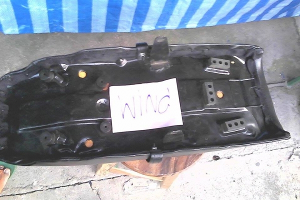 ขายเบาะ รุ่นเก่า พื้นเหล็ก