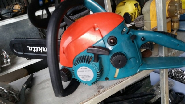 เลื่อยเครื่องมากีตา  ขนาด 12  นิ้ว