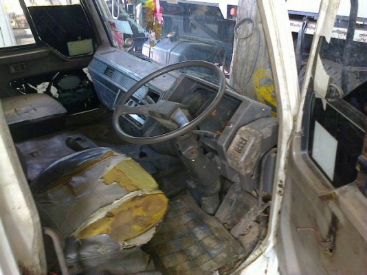 ขายหัวเก๋ง MITSUBISHI fn527 อุปกรณ์ครบ สภาพสวยพร้อมใช้ ติดต่อ คุณ อ๊อฟ พิจิตร 086-737-9991 ขายหัวเก๋ง MITSUBISHI fn527 อุปกรณ์ครบ สภาพสวยพร้อมใช้ ติดต่อ คุณ อ๊อฟ พิจิตร 086-737-9991