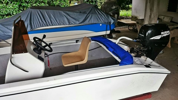 ขายเรือ 14 ฟุต เครื่อง df30 ครับ พร้อมเทเลอร์ครับ