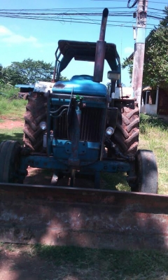 ขายรถไถ Ford 77 เครื่องแน่นดี เกียร์ดี ไฮดรอลิคดี สภาพดีใช้งานได้เลย ไม่ต้องไปซ่อมอะไรเลยครับ แต่ไม่มีเล่ม ขายรถไถ Ford 77 เครื่องแน่นดี เกียร์ดี ไฮดรอลิคดี สภาพดีใช้งานได้เลย ไม่ต้องไปซ่อมอะไรเลยครับ แต่ไม่มีเล่ม