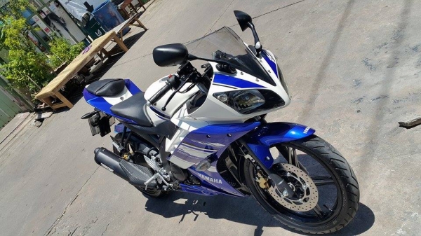 R15 2014 วิ่ง 2100 ขายถูกๆ ต่อรองได้ ส่งฟรีจ้า สภาพมือ 1 เลย