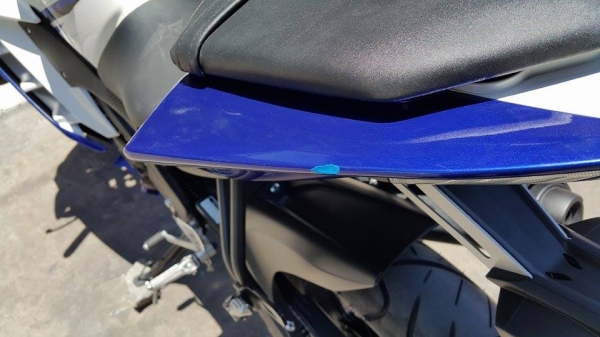 มาใหม่สภาพมือ1 R15 2015 รถอายุ 3 เดือน วิ่ง 2500 มีประกันรถหาย ขายถูก ต่อรองได้