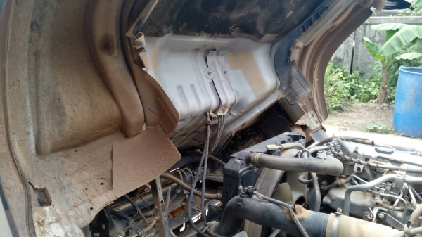 ขายด่วนรถ6ล้อดั้มเครือง150แรงม้าปี53รถสวยวิ่ง154500กิโล