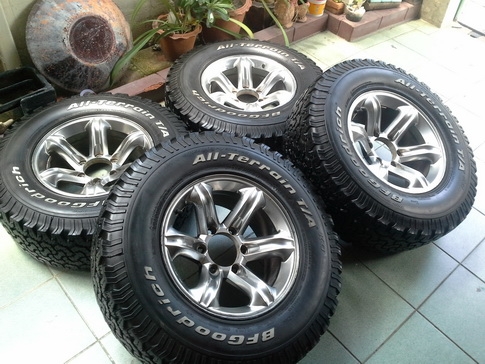 Max + BF All USA. 265/70/16 ปี11 สวยๆ 1ชุด