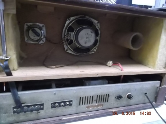 ขายวิทยุโบราน ธานินทร์ เดิมๆ รุ่น TF - 2222 รุ่นนิยม หายาก ขายวิทยุโบราน ธานินทร์ เดิมๆ รุ่น TF - 2222 รุ่นนิยม หายาก