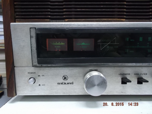 ขายวิทยุโบราน ธานินทร์ เดิมๆ รุ่น TF - 2222 รุ่นนิยม หายาก ขายวิทยุโบราน ธานินทร์ เดิมๆ รุ่น TF - 2222 รุ่นนิยม หายาก