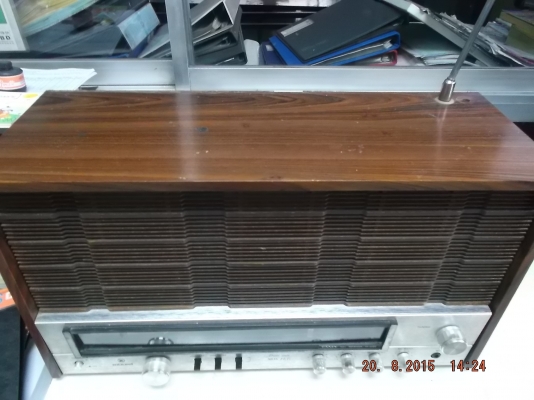 ขายวิทยุโบราน ธานินทร์ เดิมๆ รุ่น TF - 2222 รุ่นนิยม หายาก ขายวิทยุโบราน ธานินทร์ เดิมๆ รุ่น TF - 2222 รุ่นนิยม หายาก