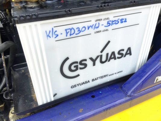 -:-*&bull;*ข า ย ร ถ ย ก นำ เ ข้ า*&bull;*-:-KOMATSU FD30-12 เครื่องดีเซล4D94E เกียร์ธรรมดา สนใจติดต่อ083-062-0223/098-329-9549(ปอนด์)