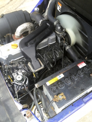 -:-*&bull;*ข า ย ร ถ ย ก นำ เ ข้ า*&bull;*-:-KOMATSU FD30-12 เครื่องดีเซล4D94E เกียร์ธรรมดา สนใจติดต่อ083-062-0223/098-329-9549(ปอนด์)