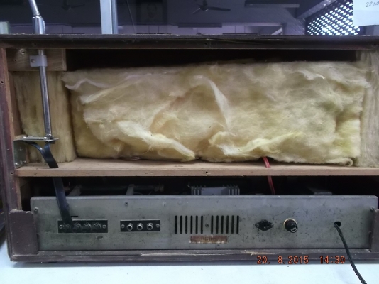 ขายวิทยุโบราน ธานินทร์ เดิมๆ รุ่น TF - 2222 รุ่นนิยม หายาก อายุน่าจะมากกว่า 50 ปี ขายวิทยุโบราน ธานินทร์ เดิมๆ รุ่น TF - 2222 รุ่นนิยม หายาก อายุน่าจะมากกว่า 50 ปี