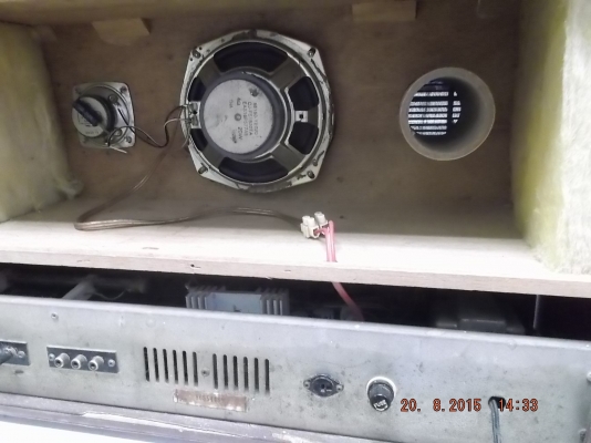 ขายวิทยุโบราน ธานินทร์ เดิมๆ รุ่น TF - 2222 รุ่นนิยม หายาก อายุน่าจะมากกว่า 50 ปี ขายวิทยุโบราน ธานินทร์ เดิมๆ รุ่น TF - 2222 รุ่นนิยม หายาก อายุน่าจะมากกว่า 50 ปี