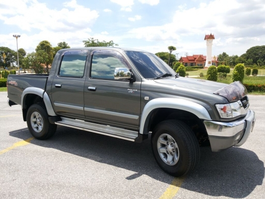 toyota hilux tiger sport cruiser 4x4 d4d 3.0 G Limited ออโต้ สภาพดีงามพร้อมใช้งาน