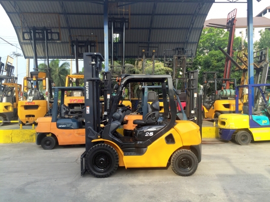 -:-*&bull;*ข า ย ร ถ ย ก นำ เ ข้ า*&bull;*-:-KOMATSU FD25-16 เครื่องดีเซล เสาสูง4เมตร เกียร์ออโต้ สนใจติดต่อ083-062-0223/098-329-9549(ปอนด์)